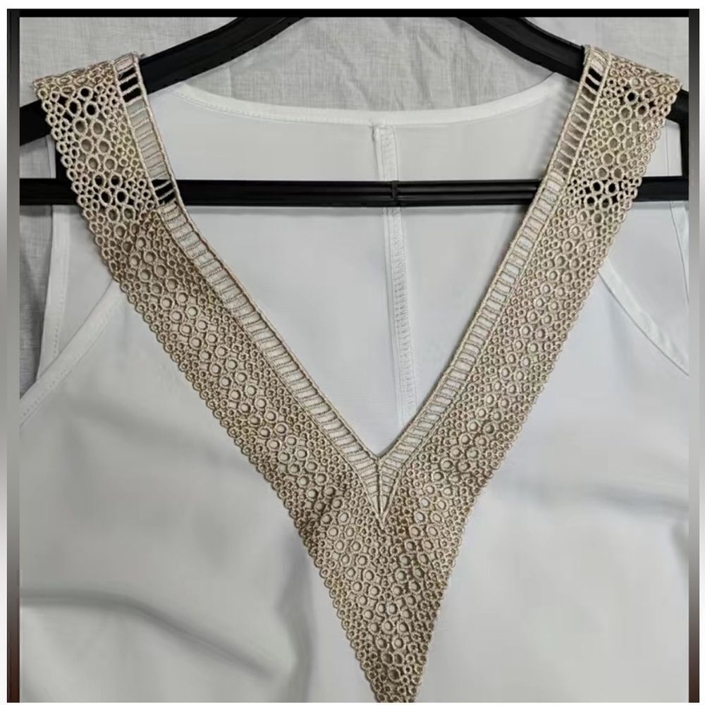 NWOT Bloomchic Tank Blouse - Picture 6 of 7